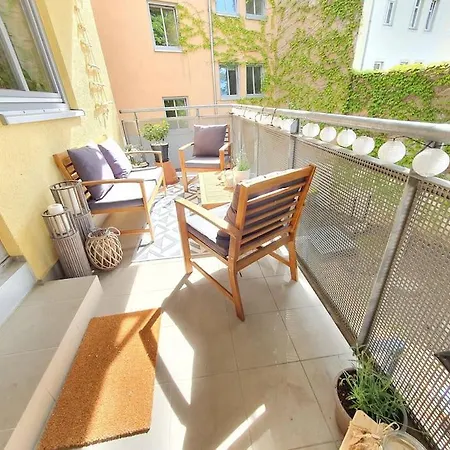 Apartamento Two In Neustadt With Balcony Dresde