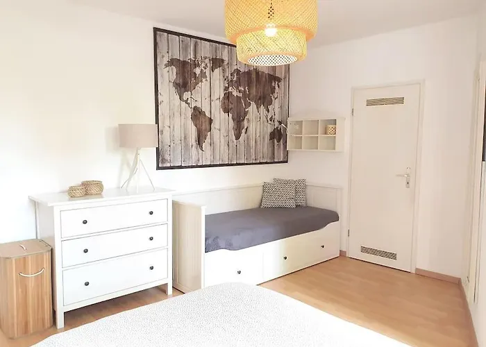 Apartmán Two In Neustadt With Balcony *